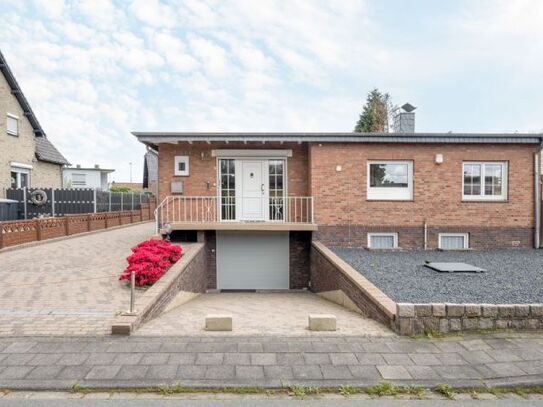 VERKAUFT!! Gepflegter Bungalow in guter Lage mit große Garage und Carport......