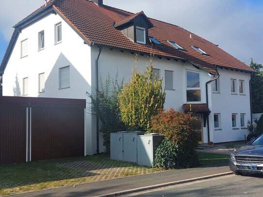 *** Bevorzugte ruhige Lage in Eckental - Eschenau *** Gepflegte 3 ZW mit Balkon und Garage ***