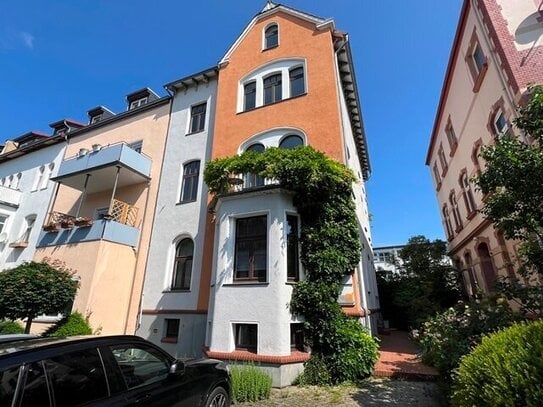 Historische Büro/Gewerbeimmobilie in oft gesuchter Lage nahe Ing.Schule/Wilhelmshöher Allee