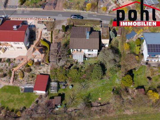 Einfamilienhaus in herrlicher Wohnlage mit traumhaftem Fernblick, Garage + Garten!!!