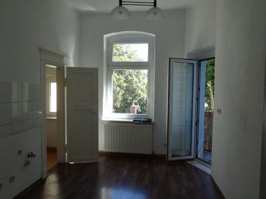 3-ZIMMER-WOHNUNG ++ BALKON ++ RENOVIERT