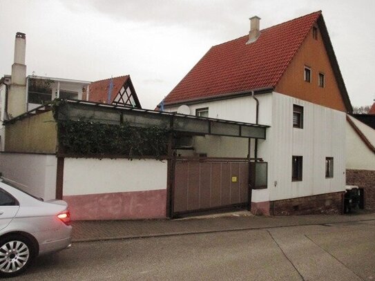 MODERNISIERTES HAUS für die große Familie mit Ausbaupotenzial im Zentrum von Keltern-Dietlingen,