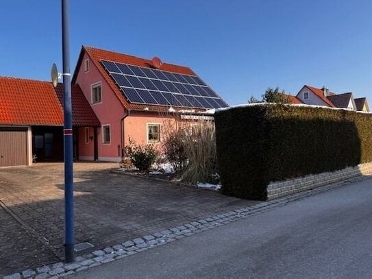 Gepflegtes Einfamilienhaus, nahezu nicht einsehbares Grundstück, ruhige Lage in der Fürstenruh