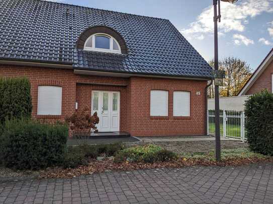 Modernes Ein- bis Zweifamilienhaus in ruhiger Lage