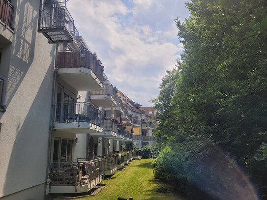 Markkleeberg- ruhige 2-Zi-Wohnung, Balkon, Stellplatz in Traumlage unweit des Markkleeberger Sees