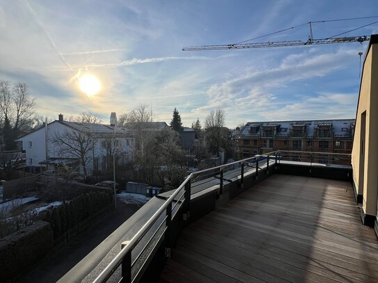 3-Zimmer Penthouse Wohnung mit Dachterrasse & Balkon