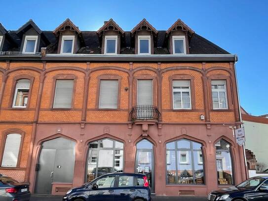 KL-City/nähe Stiftsplatz - Schöne 3 Zimmerwhg. im DG in einem stilvollen Haus
