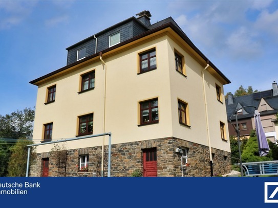 Solides 2-Familienhaus mit historischem Flair und großem Potenzial