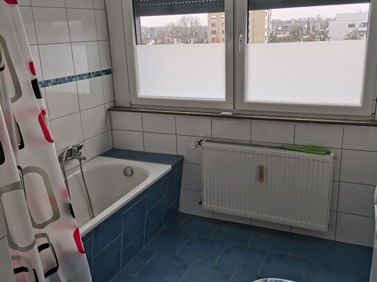 Sehr schöne 3 Zimmer Wohnung 2te Etage