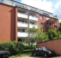 3 Zimmer Wohnung mit Balkon