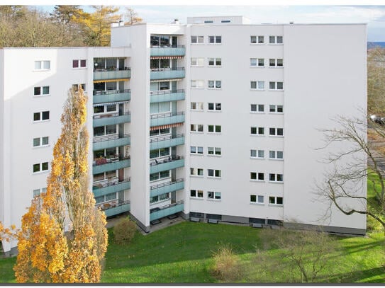 Freie 4-ZKB mit Balkon in beliebter Lage nahe IC-Bahnhof Wilhelmshöhe