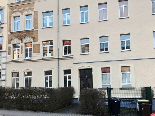 Charmantes, sonniges 1-Zimmer-Appartement im DG / Bezugsfrei