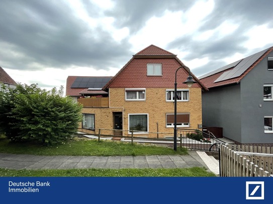 Wohnhaus mit Nebenflächen ohne Garten im Ortskern zur Kapitalanlage