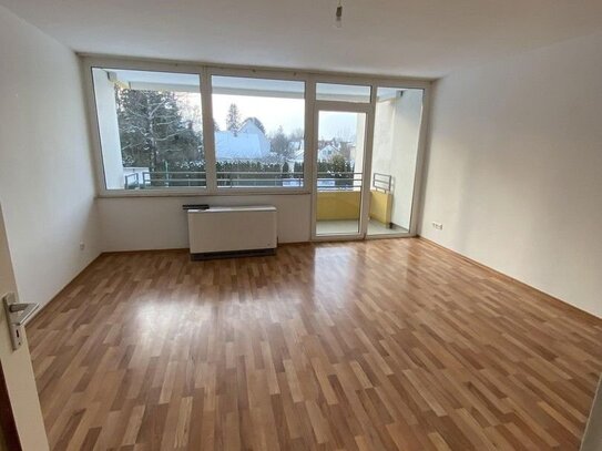 2-Zimmer Wohnung mit Einbauküche in Karlsfeld ab sofort frei