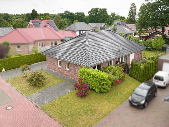 !!Lage, Lage, Lage!! Doppelhausbungalow in bevorzugter, zentraler Stadtkernlage von Weener