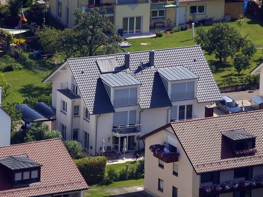 Großzügiges Haushälfte in Top Wohnlage, nur wenige Schritte zum See und Hafen