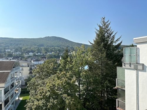 Eigentumswohnung 3,5 Zimmer mit Balkon und Aufzug in sehr guter Lage von Bad Neuenahr-Ahrweiler!