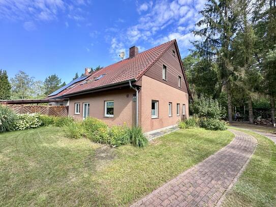 Großes Massivhaus mit Generationwohnen in Waldlage - Sommerswalde