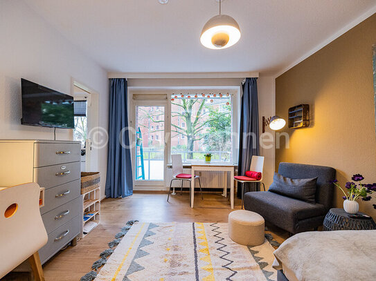 Komplett ausgestattetes Single-Apartment mit Loggia in Hamburg-Hoheluft