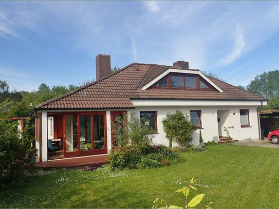 Großzügiges Einfamilien- Mehrgeneratationenhaus mit Garten in Kasseedorf unweit des Stendorfer Sees