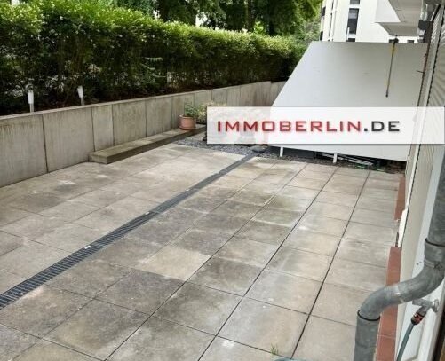 IMMOBERLIN.DE - Großzügige Terrassenwohnung mit Pkw-Stellplatz in sehr angenehmer Lage