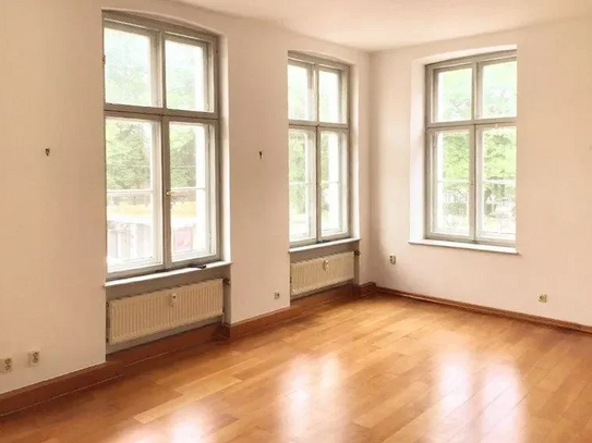 Große Wohnung, in der Fußgängerzone,in bester Innenstadtlage!