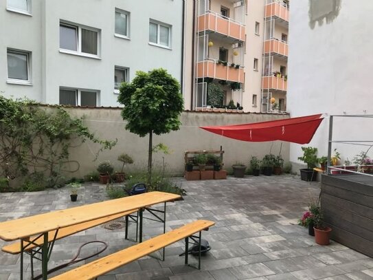 2 Zi-Wohnung * Balkon * moderne Küche * Nürnberg, St.-Johnnis ab 15.12. oder später * Äußere Großweidenmühlstr. 7