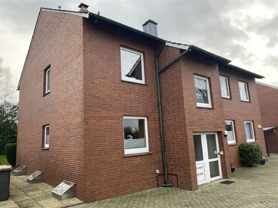 Oberwohnung in Varel zu vermieten