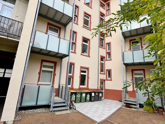 2-Zimmerwohnung mit Balkon und Garten