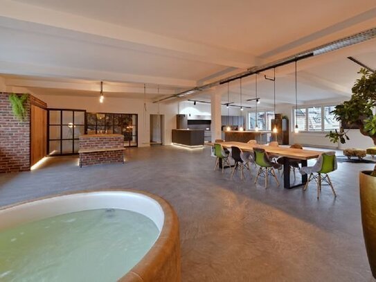 Luxusloft mit Sauna und Whirlpool