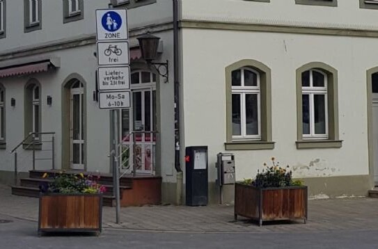 Markt Saalfeld Café oder Eisdiele zu vermieten