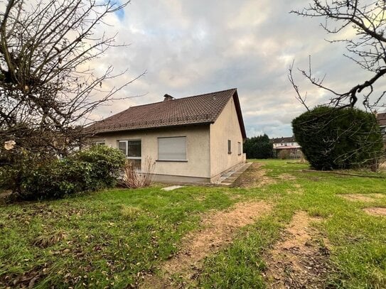 Freistehendes ebenerdiges Einfamilienhaus in einer Sackgasse von Homburg-Beeden