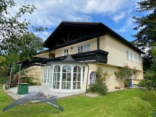 Ruhstof a.d. Rott Wohnhaus mit viel Charme inklusive Wintergarten und Garage