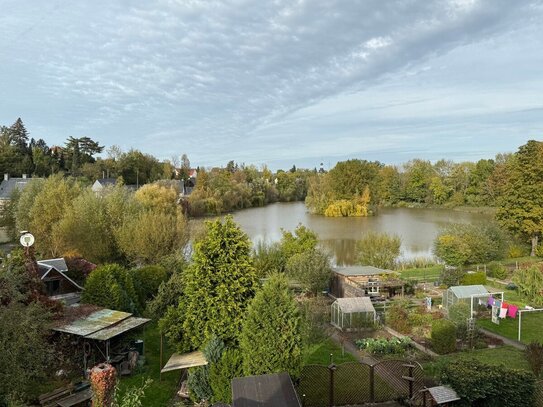 Eine seltene Gelegenheit! Ufergrundstück mit Wohnhaus am Teich in Frankenhausen