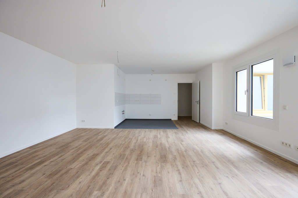 Stilvolle 5-Zimmer-Wohnung mit Terrasse in Top Lage von Mitte - Photo 1