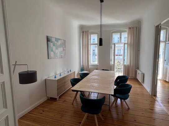 Renovated and fully furnished 4-room flat in the heart of Prenzlauer Berg, all-inclusive, limited for 1 year!