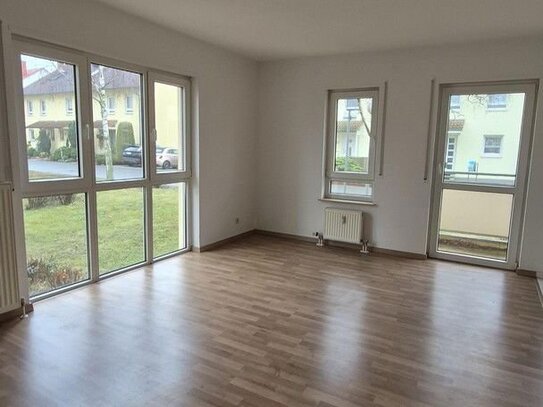 1-Zimmer-Wohnung mit Balkon - Inkl. Stellplatz und EBK