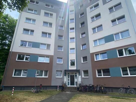 sanierte Wohnung mit Balkon und Aufzug im Haus in guter Lage