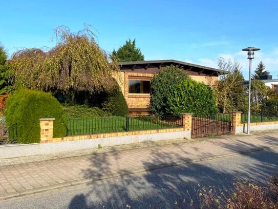 Einfamilienhaus im Bungalowstil mit Wintergarten zu verkaufen.