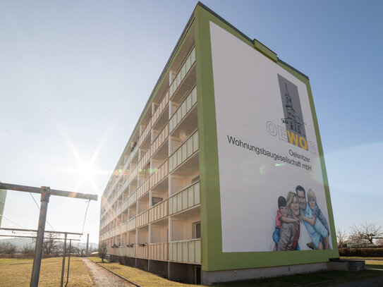 Niedliche Zweiraumwohnung mit geräumigen Balkon