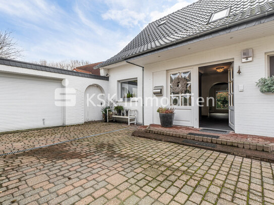 Tolles Einfamilienhaus mit Gartenoase im Herzen von Bergheim.