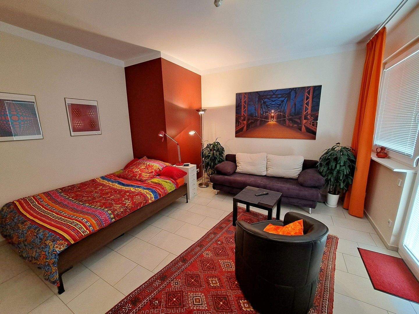 West-City Apartment * Nähe Kurfürstendamm + U7 * Südbalkon - Foto 1