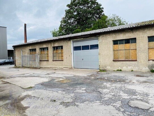 Gewerbegrundstück in Detmold - Stadt mit Wohnhaus