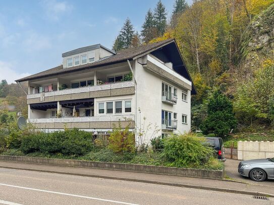 Wohnen im Grünen: Geräumige 3-Zimmer-Wohnung in idyllischer Lage im Schwarzwald