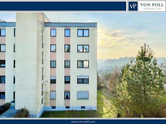 Schöne 3-Zi.-Whg. mit EBK, Balkon, TG-Platz und Fernblick