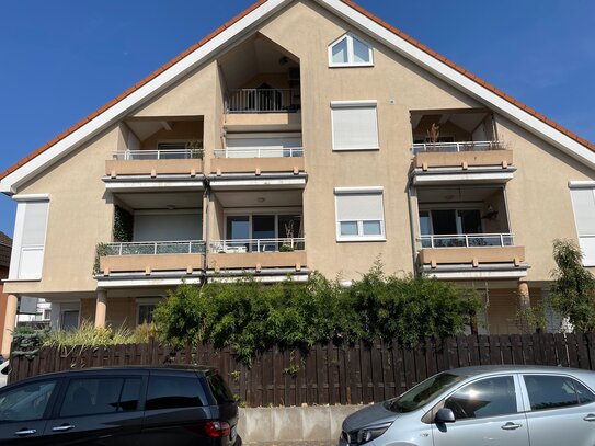 Lichtdurchflutete, ruhige 3 Z-Wohnung / TG. Platz in Rodgau - Jügesheim zu verkaufen !