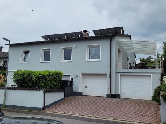 VERKAUFT !!2 Familienhaus in bester unverbaubarer Lage, auf Wunsch mit modernster Wärmepumpe