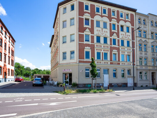 Ein großes und sehr schönes Mehrfamilienhaus in guter Lage von Halle