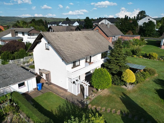 Großzügiges Einfamilienhaus mit Einliegerwohnung in begehrter Lage von Melsungen am Huberg!