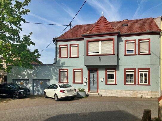 3-Familienhaus als preiswerte Kapitalanlage !!!